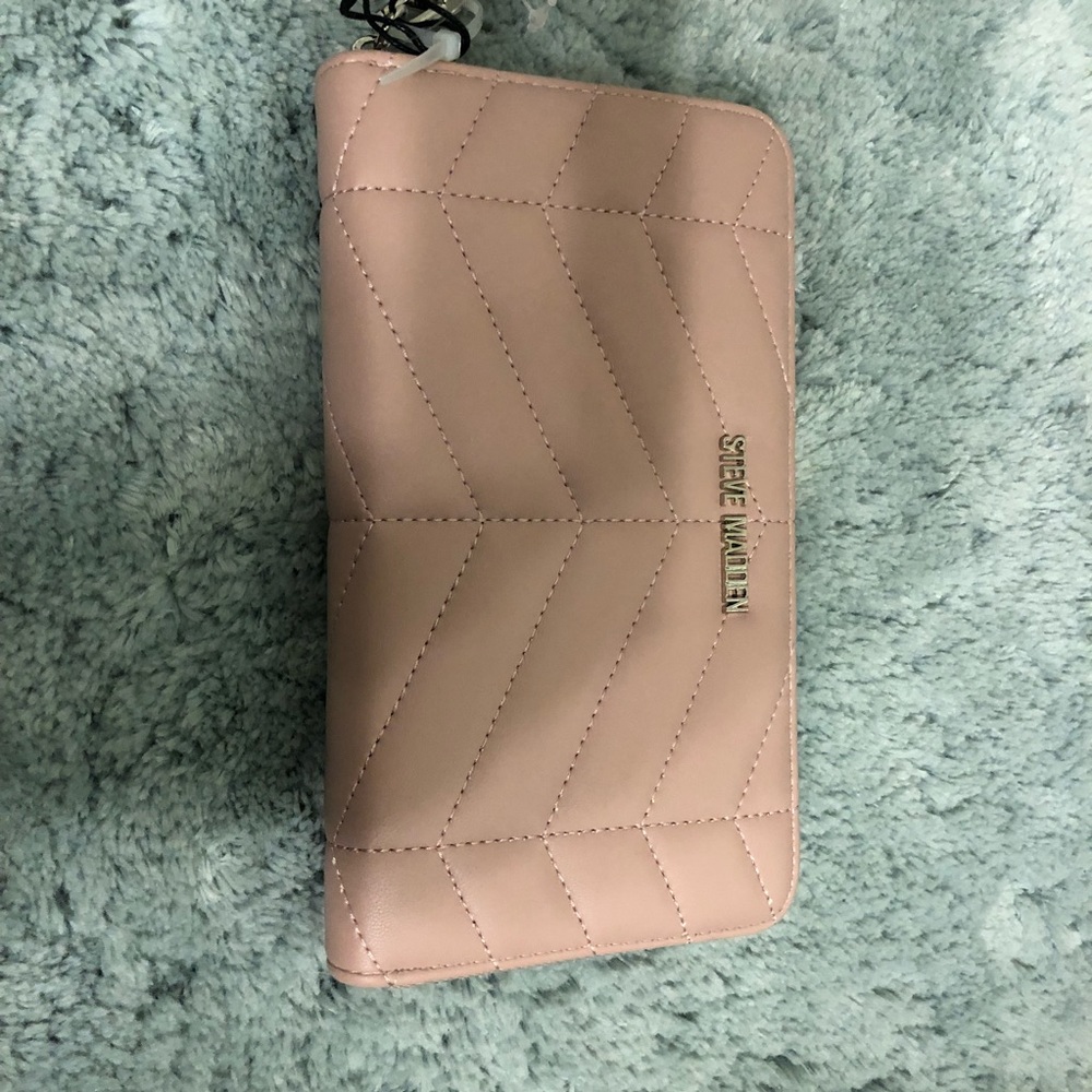 Steve Madden Zip Around Wallet Blush - Picture 3 of 8
